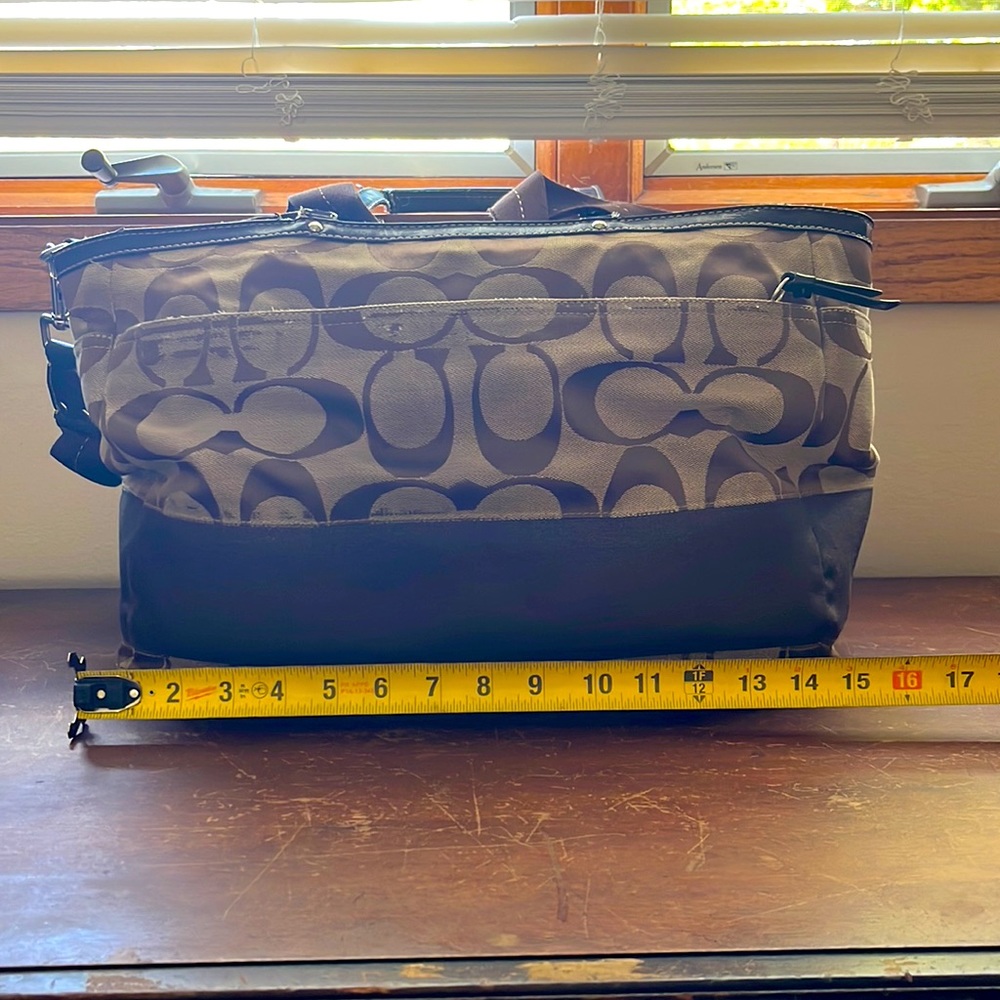 Large Coach Diaper Bag/Tote - Picture 4 of 11